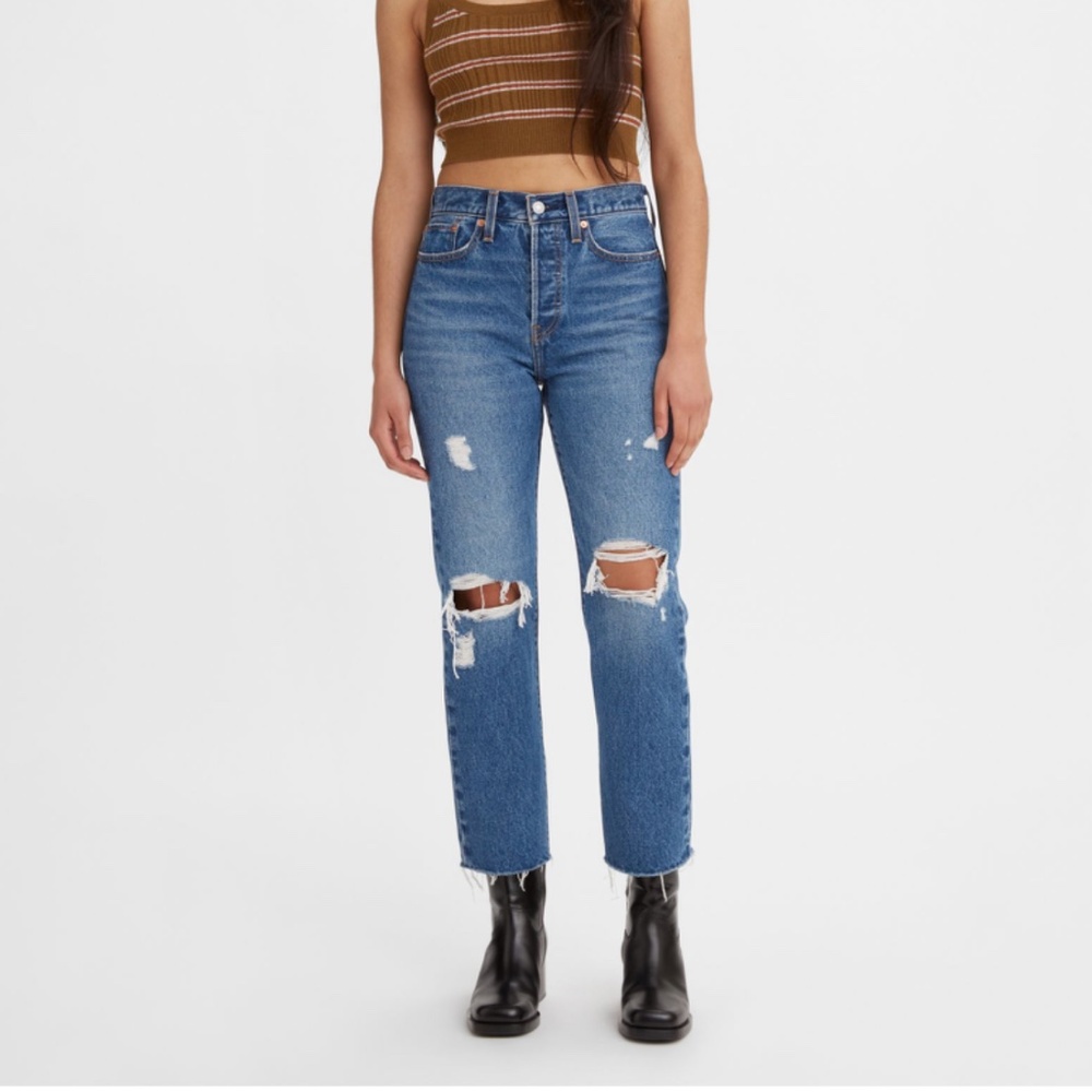 Wedgie Straight Fit Women's Jeans New!